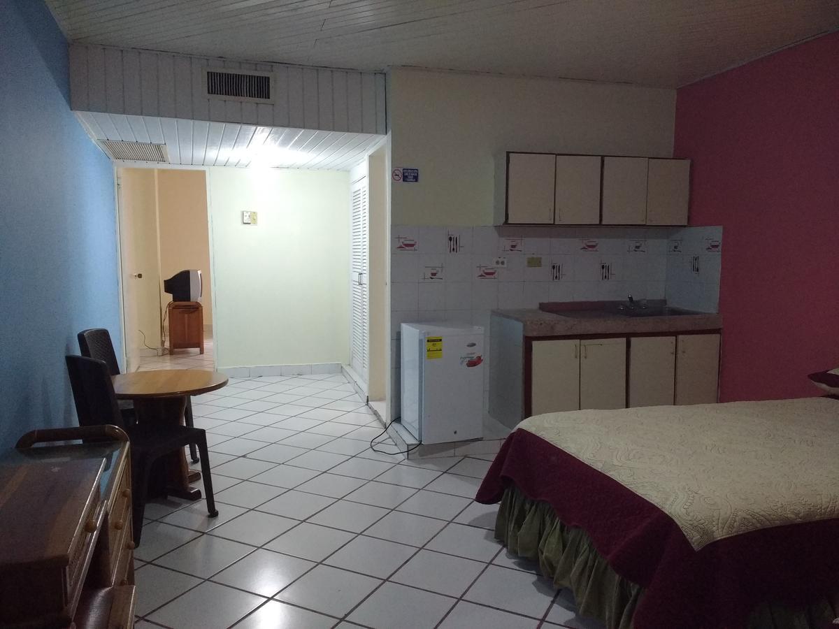 Apartahotel Miramar San Andrés Esterno foto